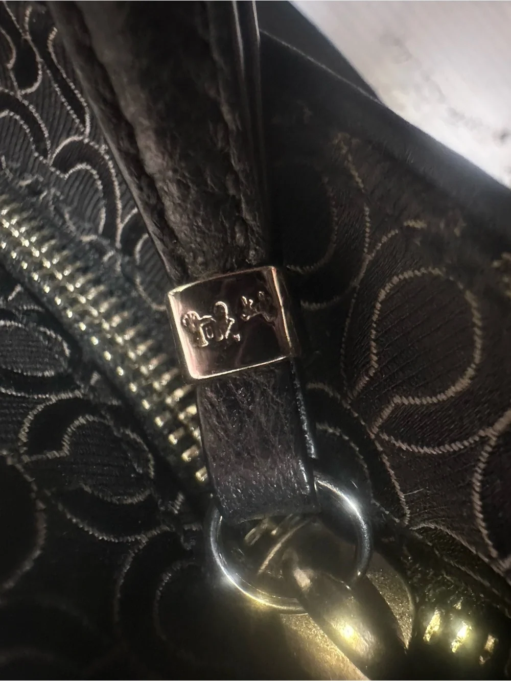 Coach Madison Art Signature Hobo Bag Like New